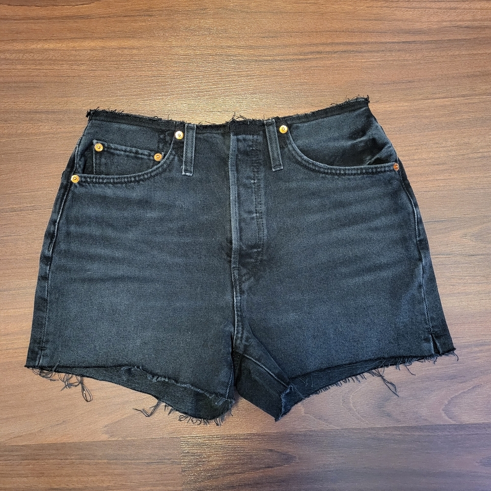 NWT RE/DONE Raw Waist Cutoff Conversion Shorts in Black Size 26